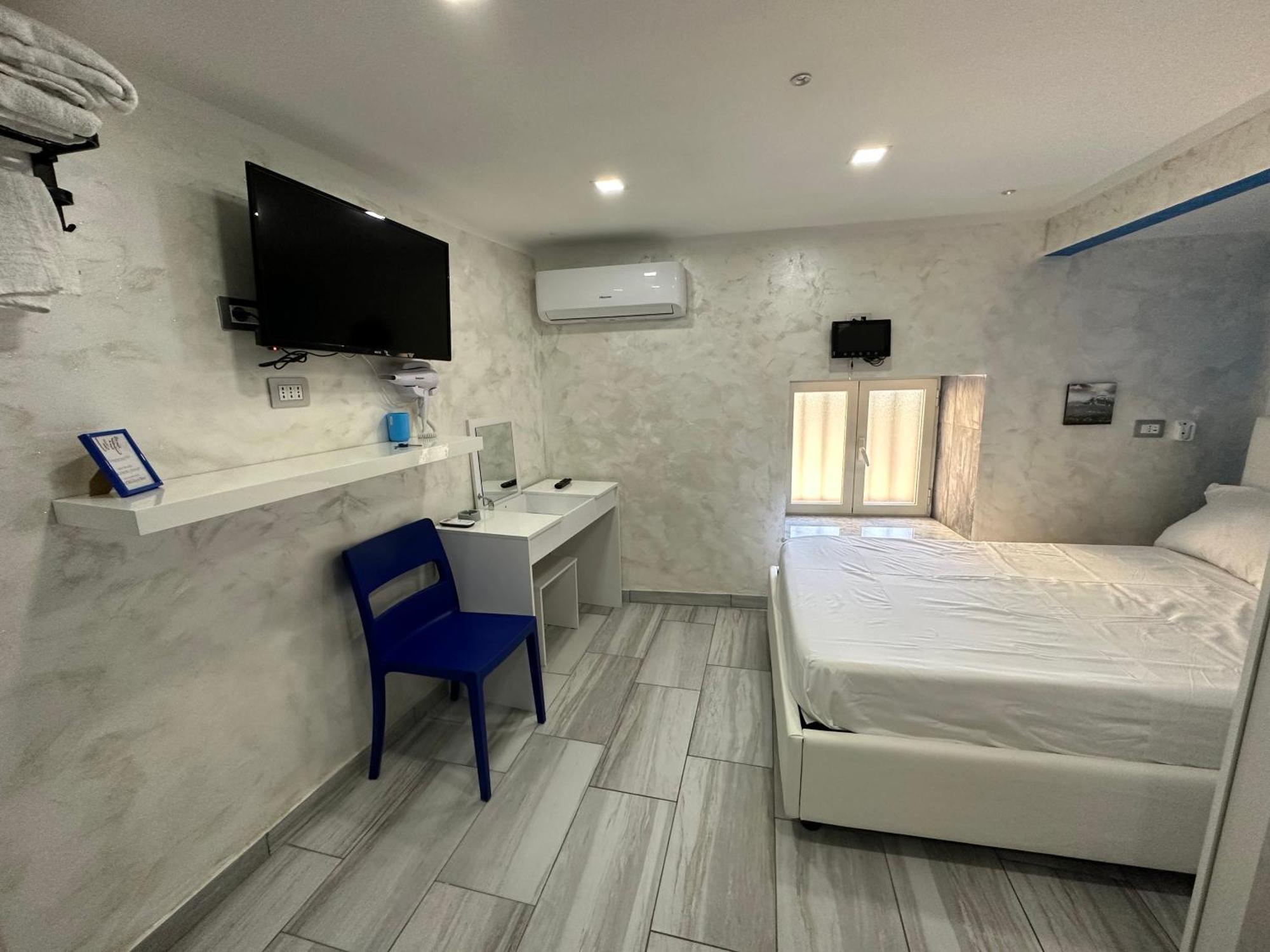 Clopat Vacanze2023 Hotel Naples Exterior photo